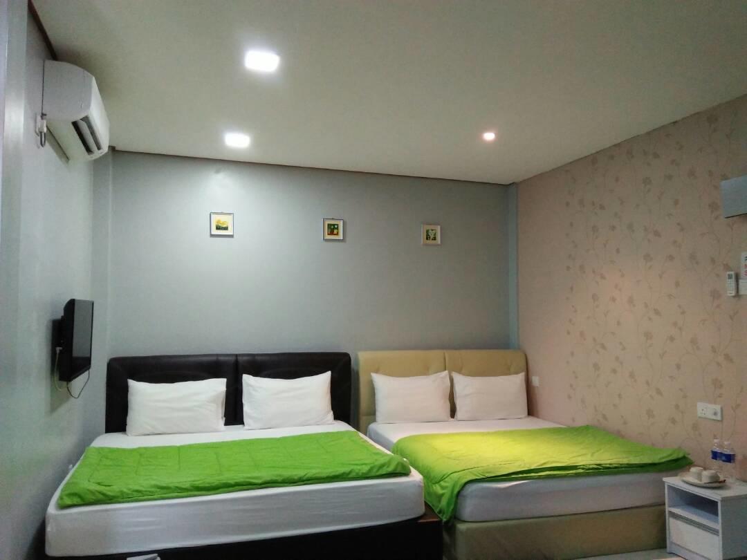 D Lima Beach Inn Pantai Cenang  Exteriör bild